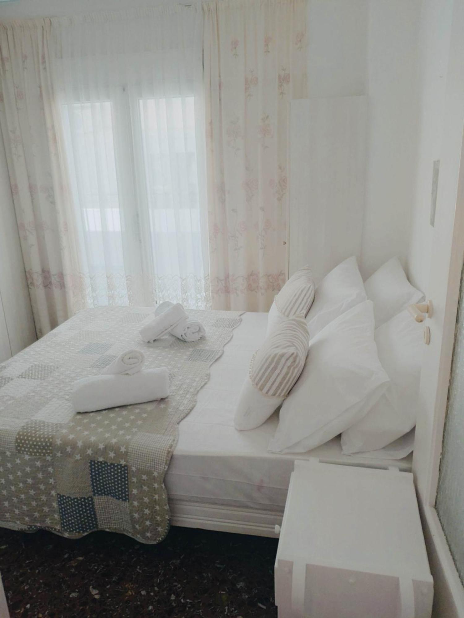 Sunny Central New Classic House イラクリオン エクステリア 写真